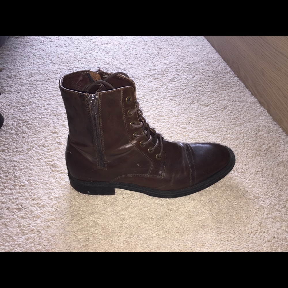 Unlisted by Kenneth Cole boots size 10.5